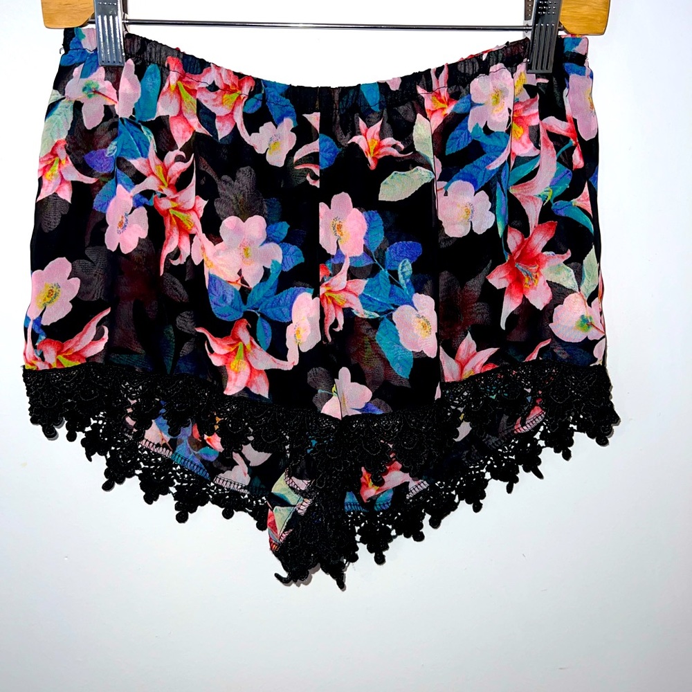 Show Me Your Mumu sheer and lace trim floral shorts
